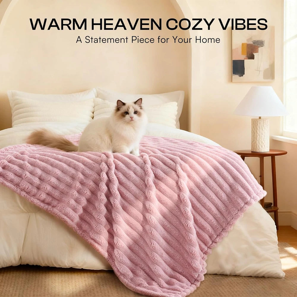 LinenLux Flannel Pet Blanket Set